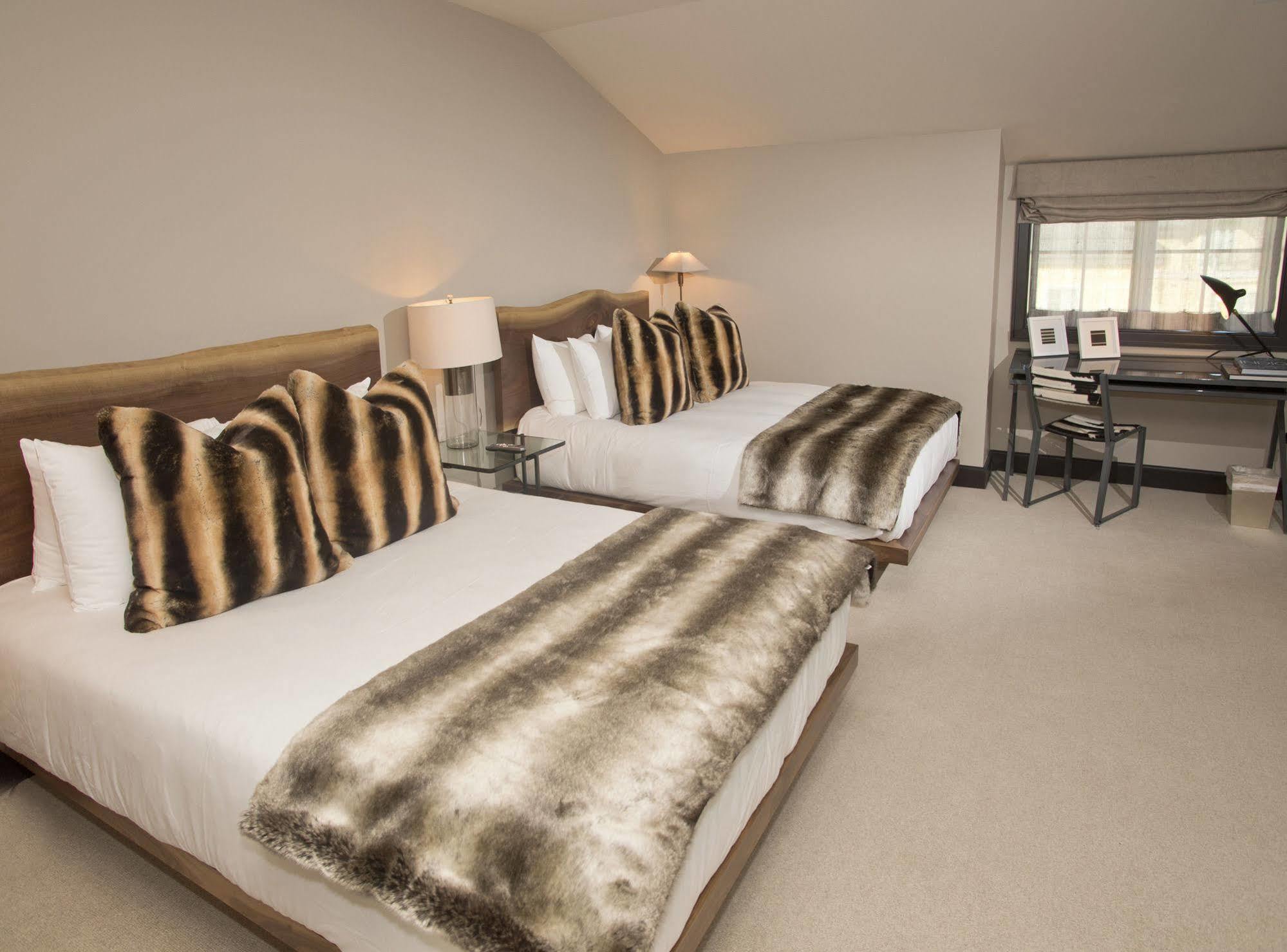 Legendary Lodging At The Ritz Vail Exterior photo